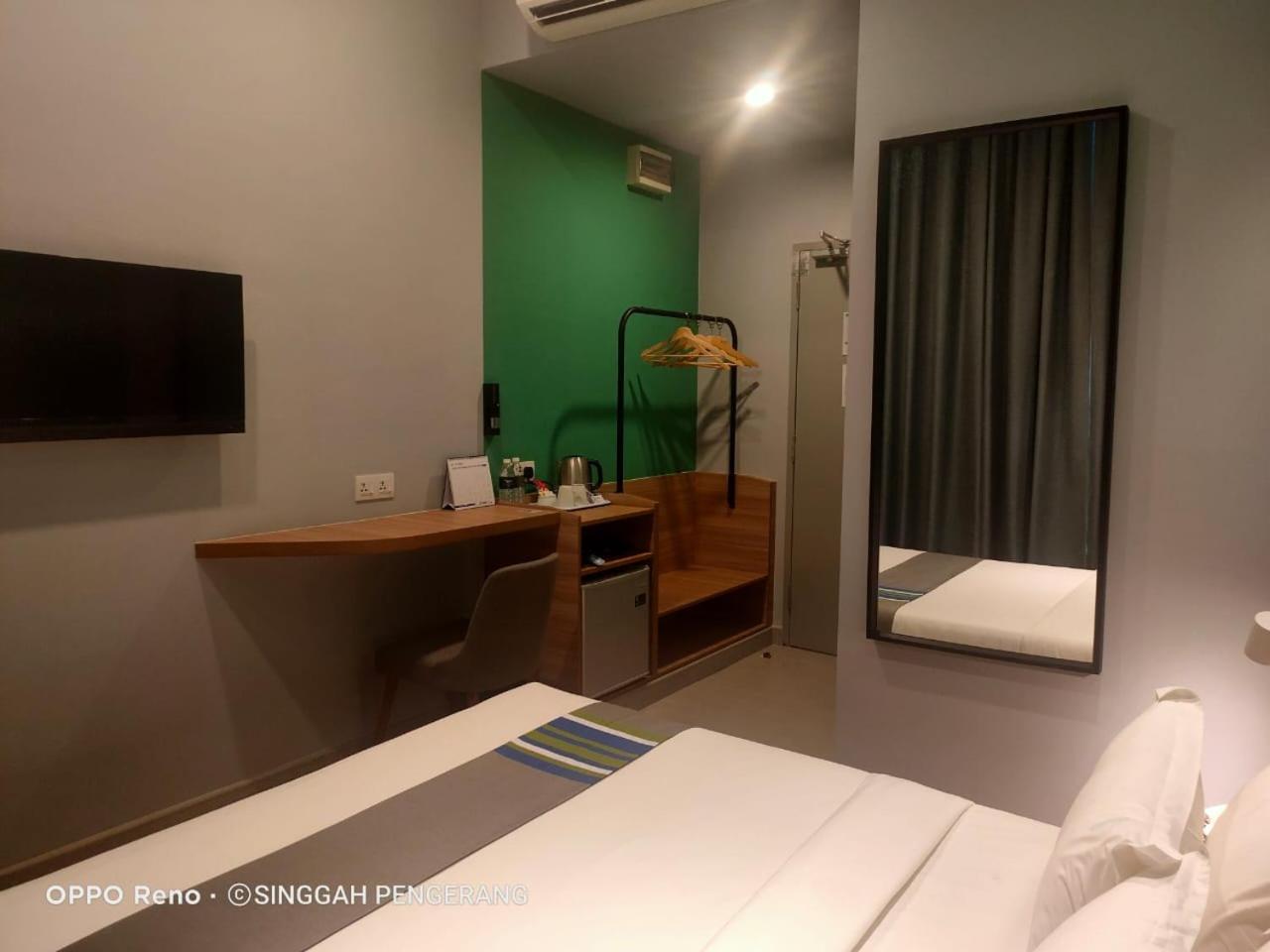 Singgah Pengerang Hotel Экстерьер фото